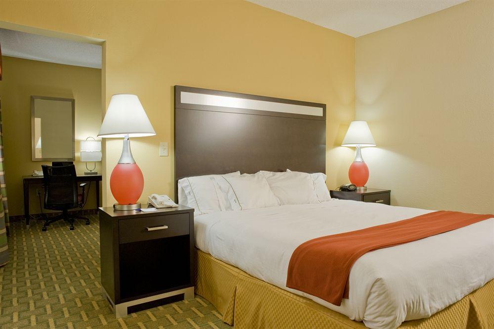 Holiday Inn Express Hotel & Suites Kennesaw Northwest - Acworth By Ihg Екстериор снимка